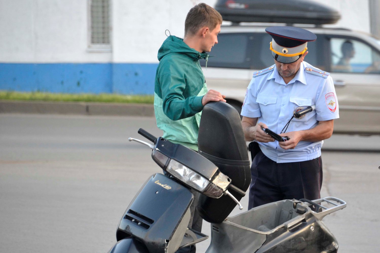 У выксунца забрали мопед за повторную езду подшофе